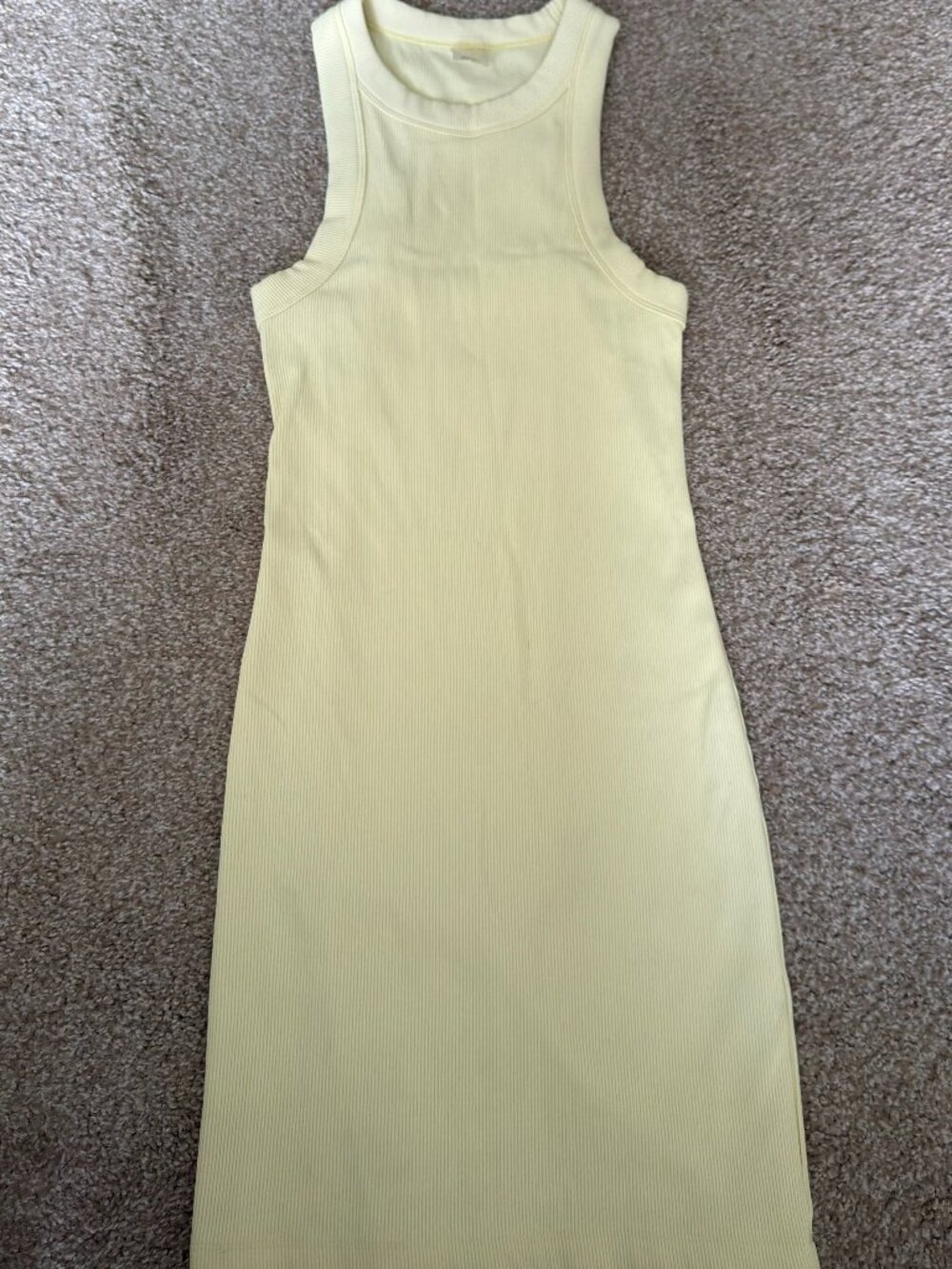 Aritzia TNA Quartz Dress in Lemonade